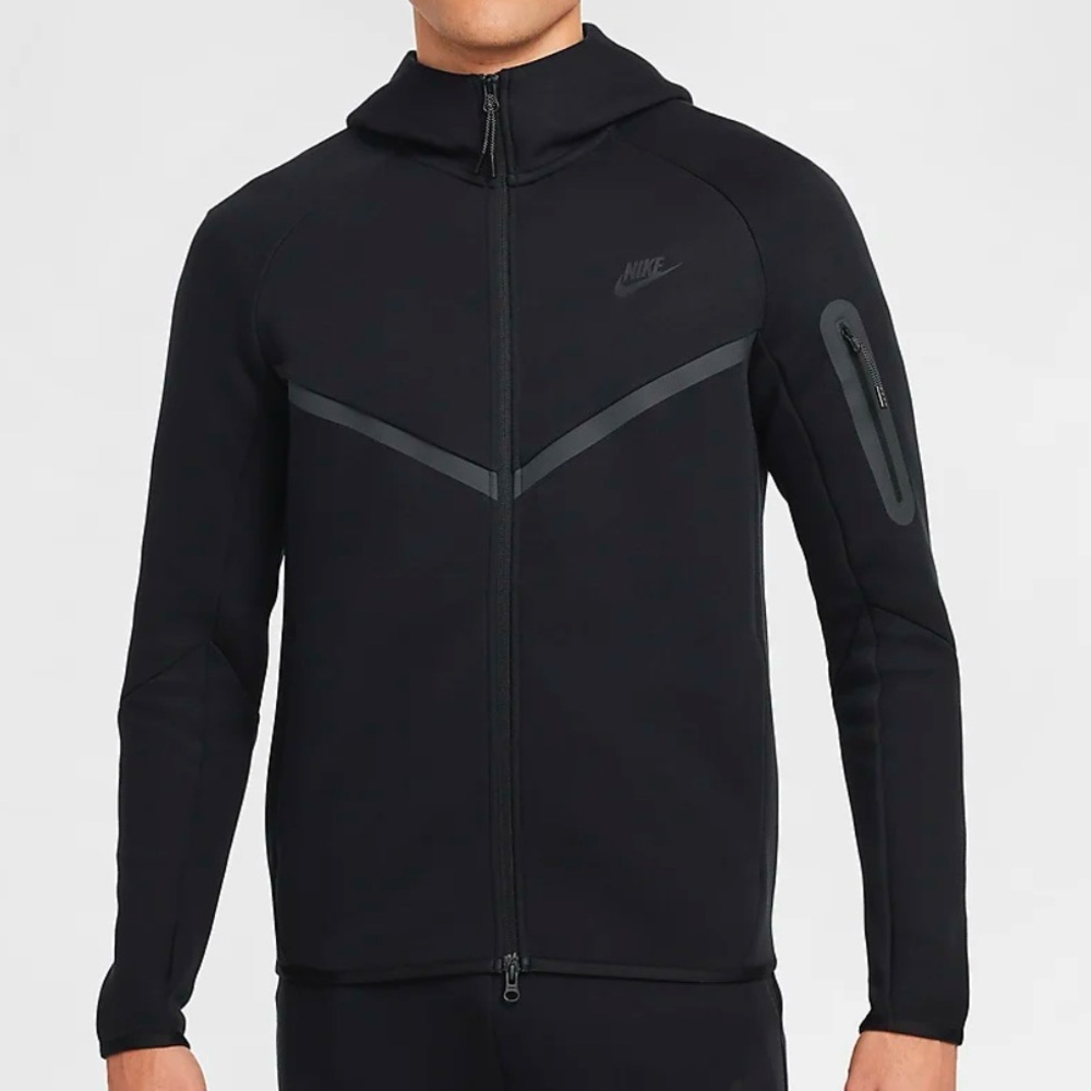 NIKE TECH Men's Full-Zip Windrunner Hoodie